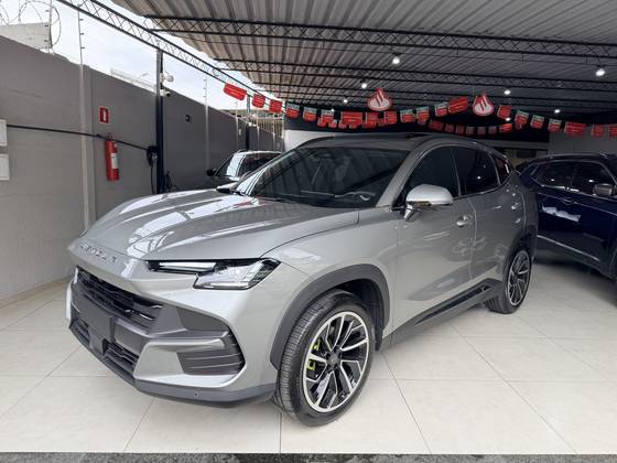 JETOUR S06 1.5 TGDI PHEV PREMIUM DHT JETOUR S06 1.5 TGDI PHEV PREMIUM DHT